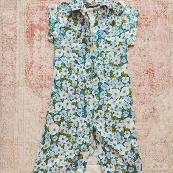 Handmade Dresses & Skirts - Women’s Vintage 1960s Floral Button-Up Dress handmade